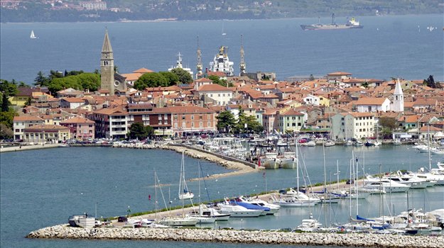Izola