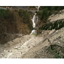01_2_1_a22.jpg<>s sabo odnesel kamenje in drevesa,